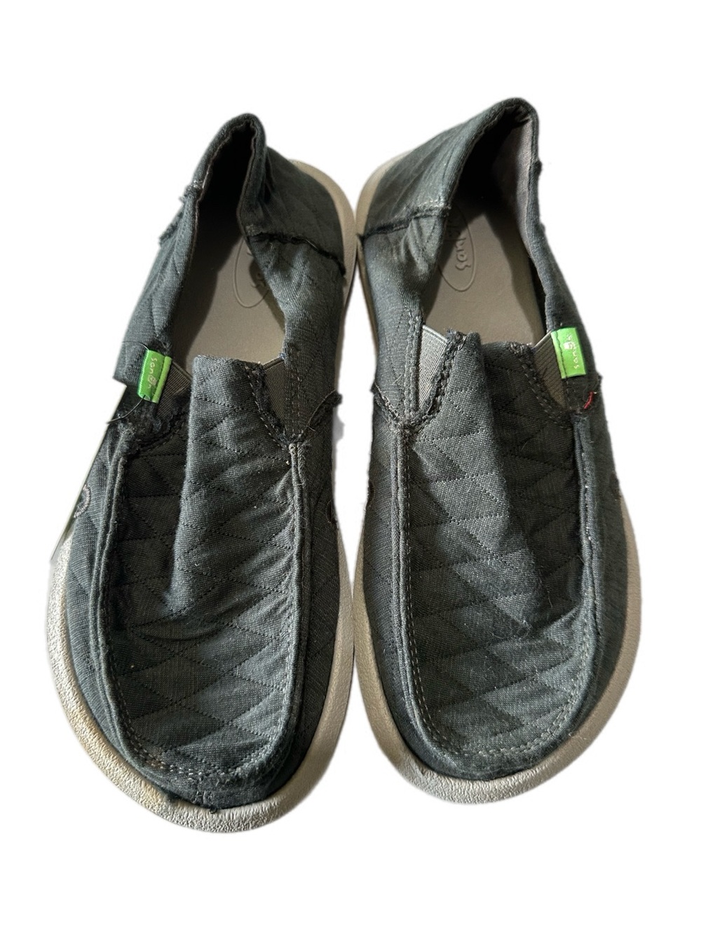 Sanuk Donna Quilted slip-ons Girls size 5
